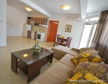 Braca Vojvodic apartments, private accommodation in city Djenović, Montenegro - 000_4082